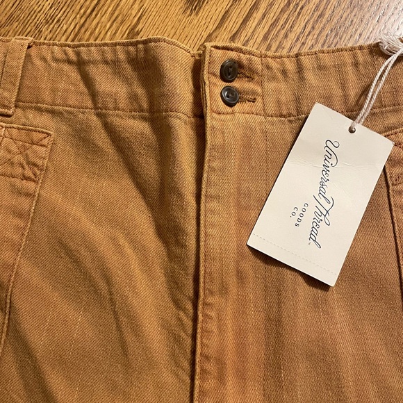 Universal thread dress shorts - Picture 2 of 10